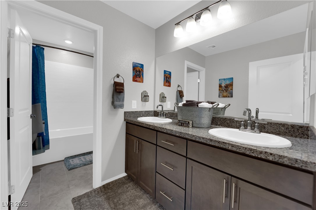353 Crimson Edge Street, Henderson, Nevada image 31