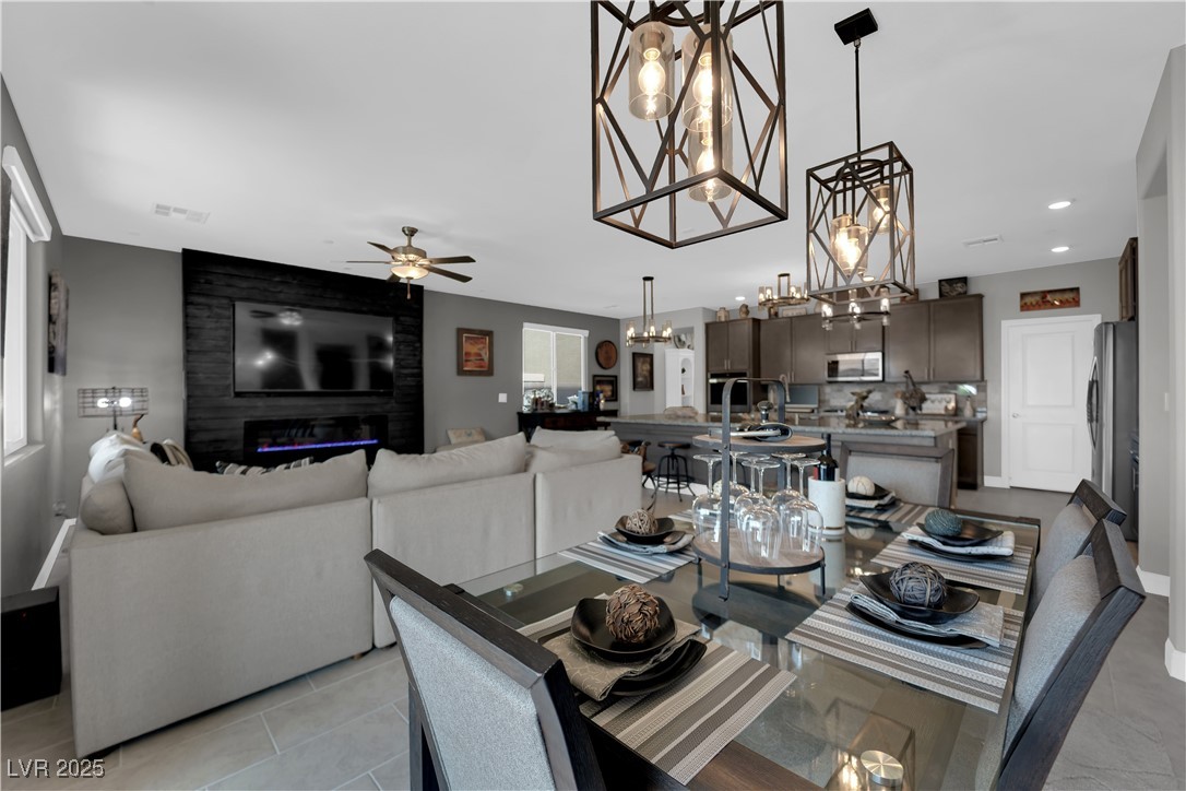 353 Crimson Edge Street, Henderson, Nevada image 9