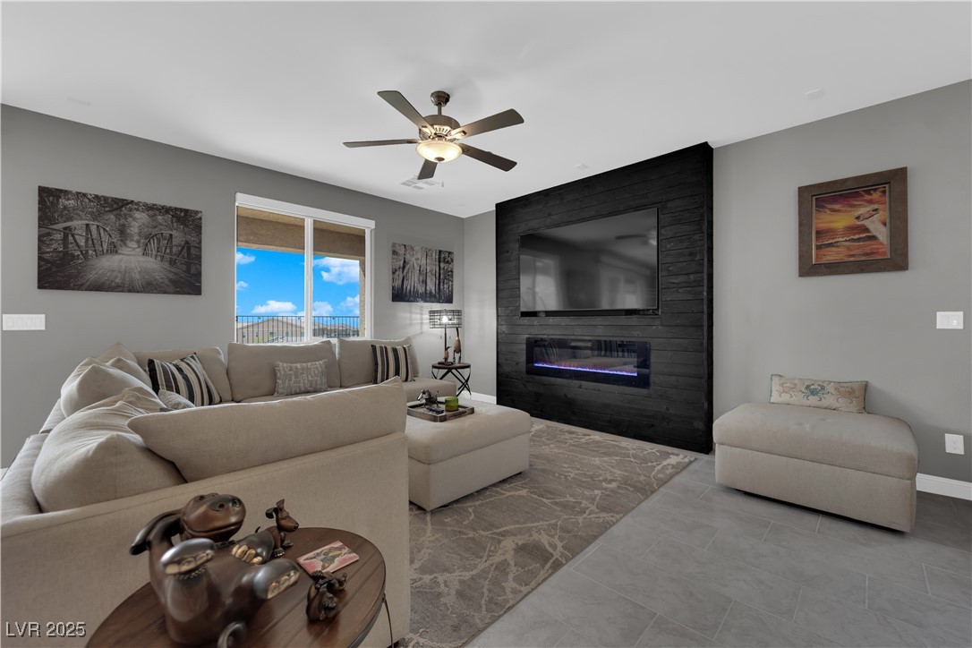 353 Crimson Edge Street, Henderson, Nevada image 10
