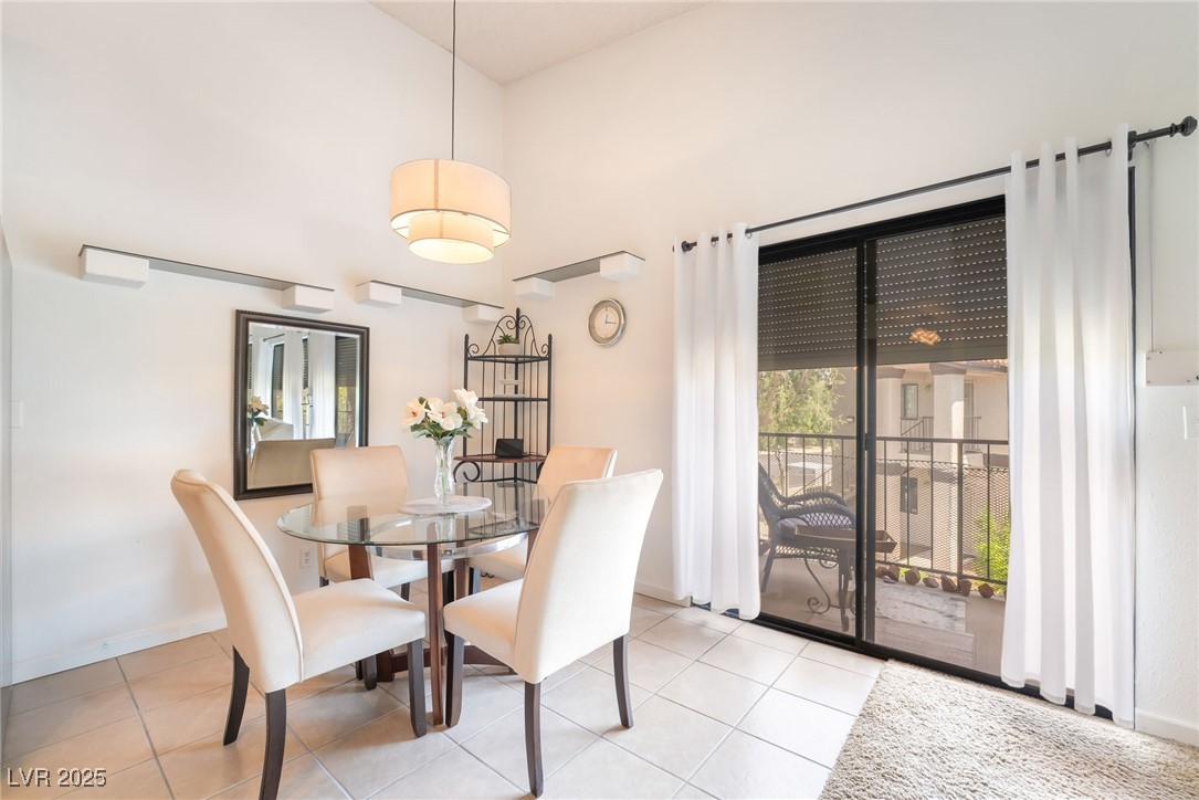 1575 W Warm Springs Road 121