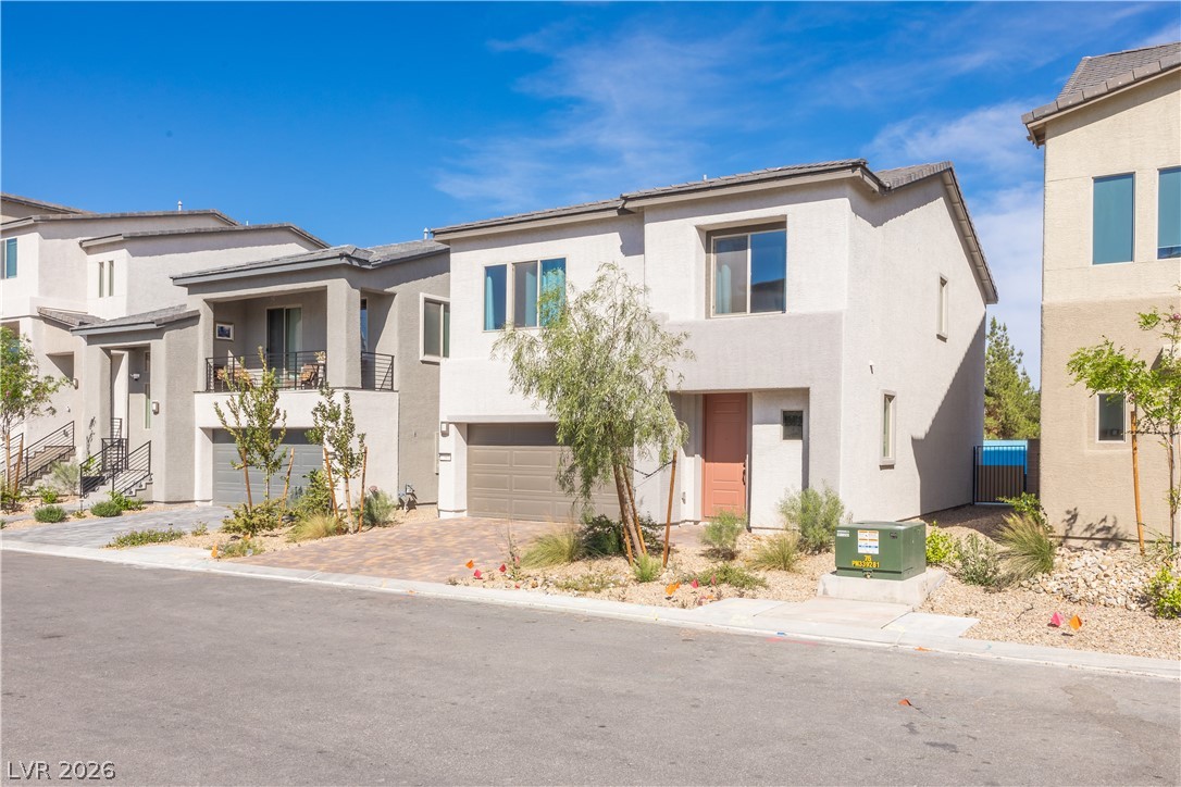 7360 Crown Landing Street