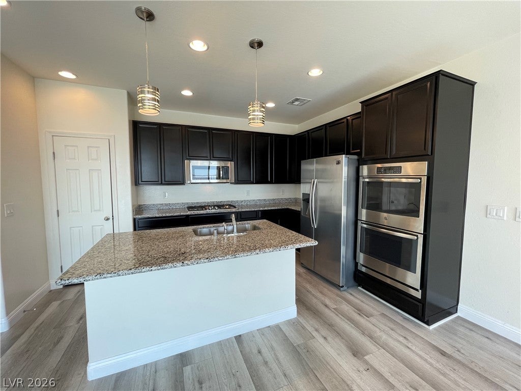 12524 Skylight View Street