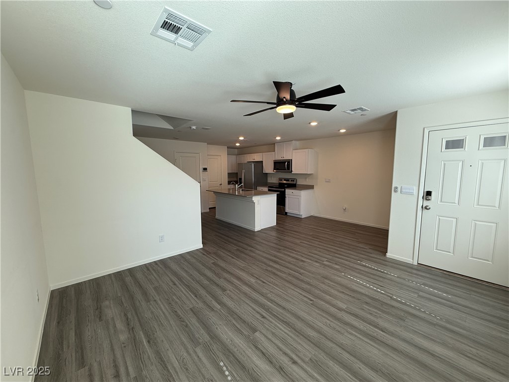 1906 Arietta Vista Street, Henderson, Nevada image 7