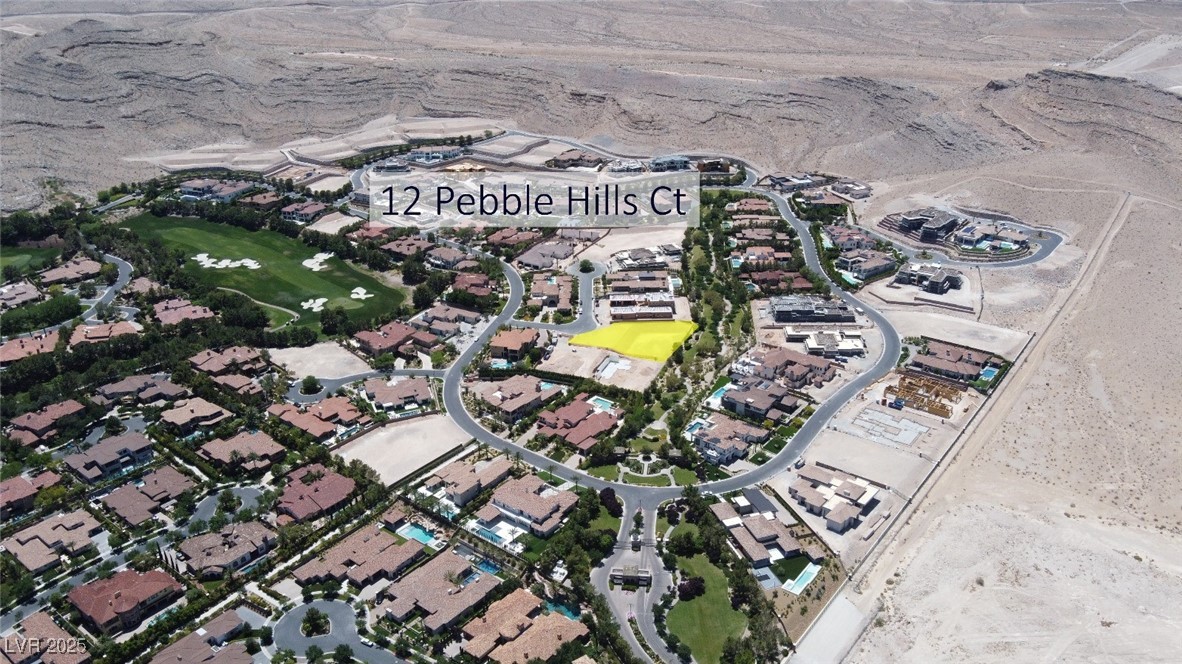 12 Pebble Hills Court