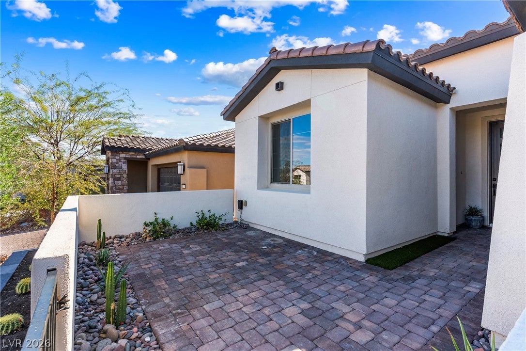 247 Sun Glaze Avenue