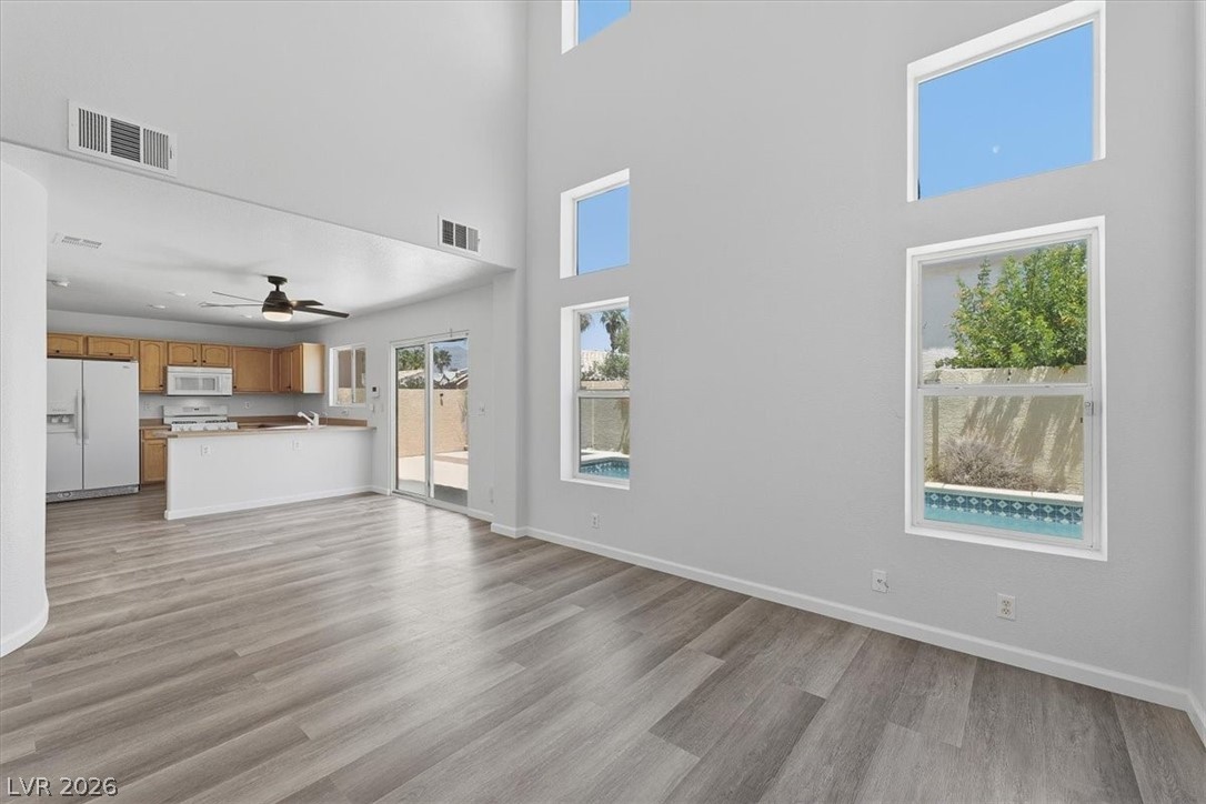7808 Sungrove Court
