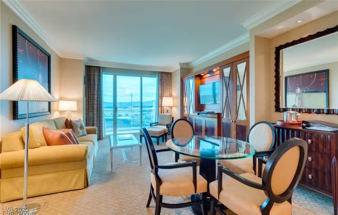 135 E Harmon Avenue 2020