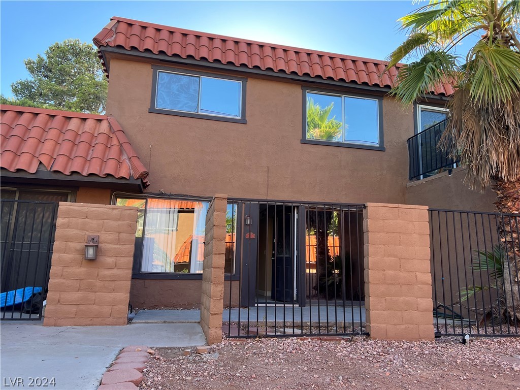 221 Brookside Lane #C, Las Vegas, Nevada image 1