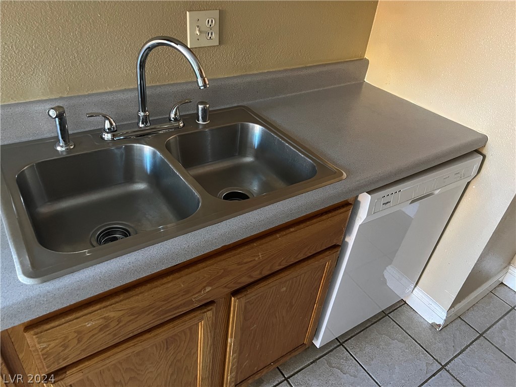 221 Brookside Lane #C, Las Vegas, Nevada image 12