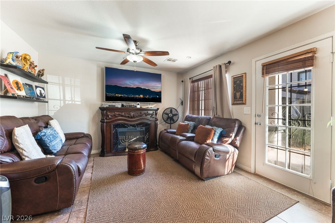 5330 E Charleston Boulevard 123