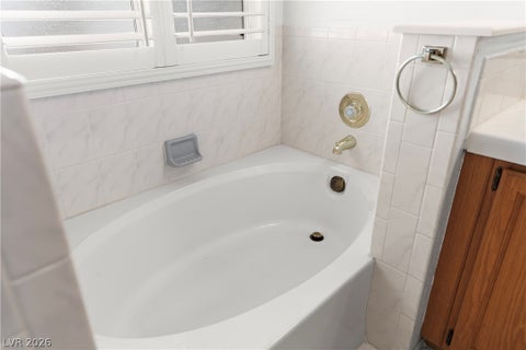 Tiny photo for 5 Barton Spring Circle, Henderson, NV 89074 (MLS # 2799258)