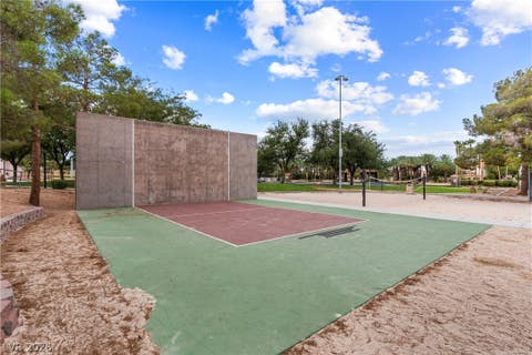 Tiny photo for 5 Barton Spring Circle, Henderson, NV 89074 (MLS # 2799258)