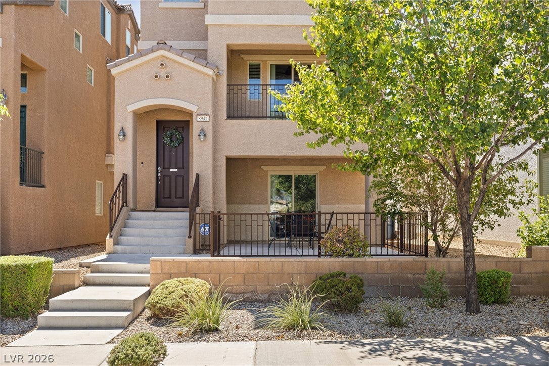 8944 Red Tapestry Court