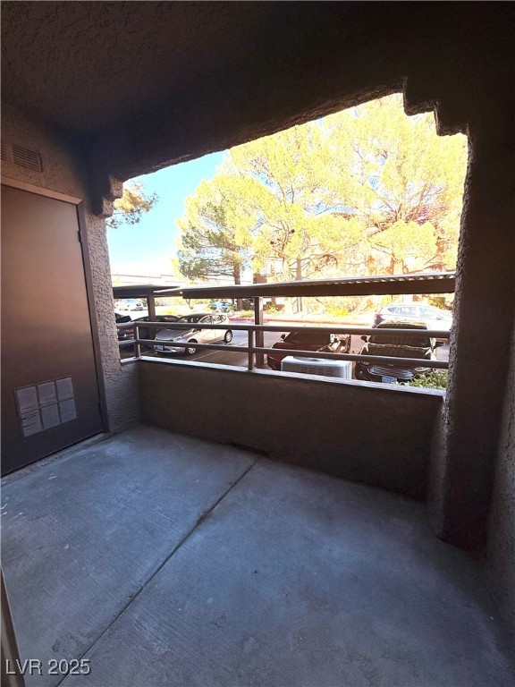 Las Vegas, Nevada 89117, United States, 1 Bedroom Bedrooms, ,1 BathroomBathrooms,Residential,Active,252469