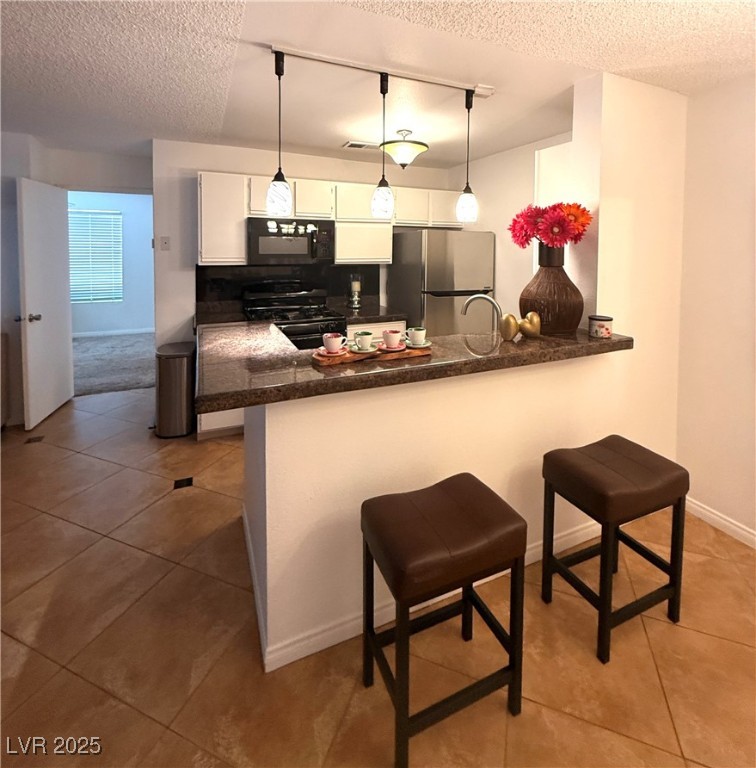 Las Vegas, Nevada 89117, United States, 1 Bedroom Bedrooms, ,1 BathroomBathrooms,Residential,Active,252469