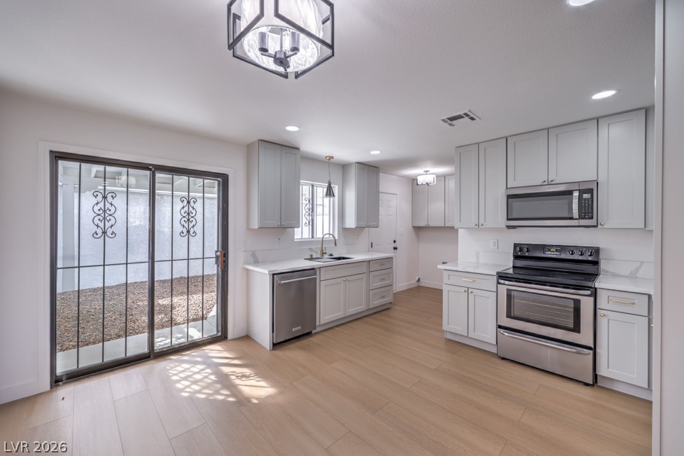 566 Greenbriar Townhouse Way