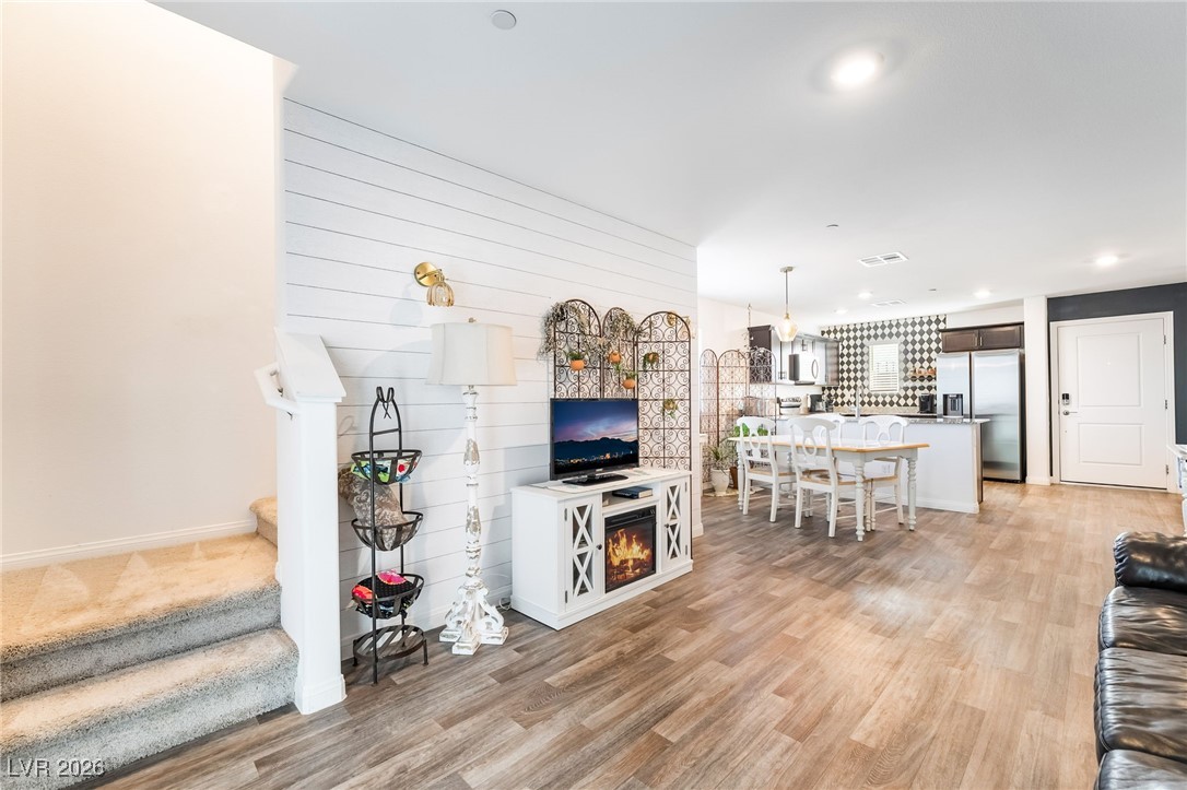 2710 Yellow Blaze Way 4