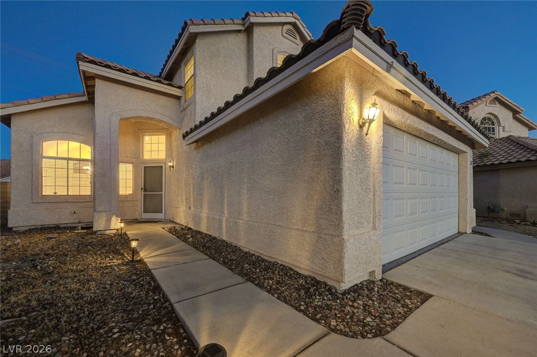 2462 Cavern Cove Way