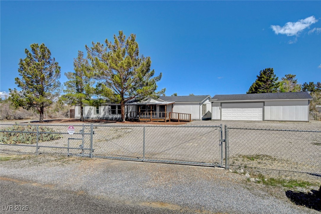 1450 W Donner Street, Pahrump, Nevada image 1