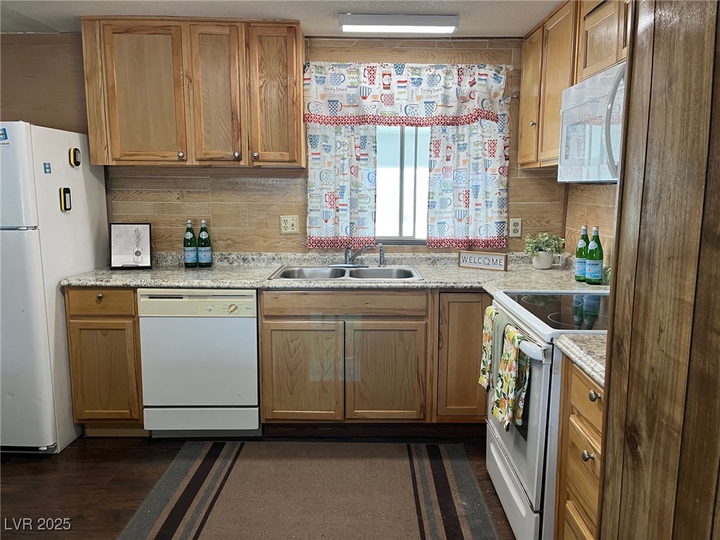 Pahrump, Nevada 89060, United States, 3 Bedrooms Bedrooms, ,3 BathroomsBathrooms,Residential,Active,118788