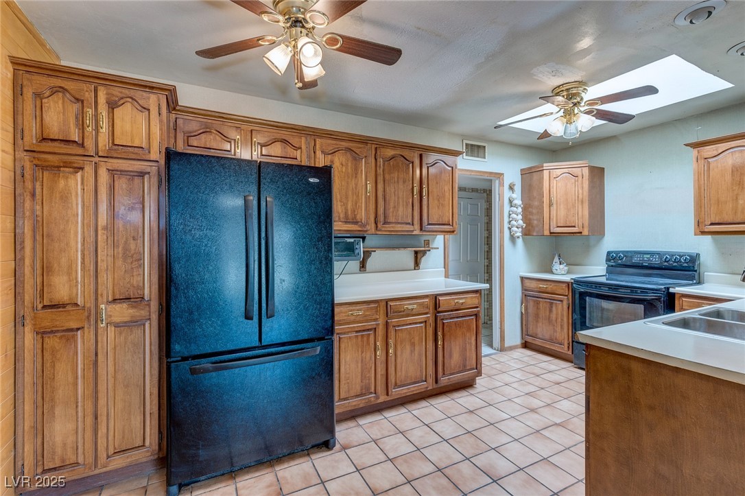 5262 Harris Avenue, Las Vegas, Nevada image 25