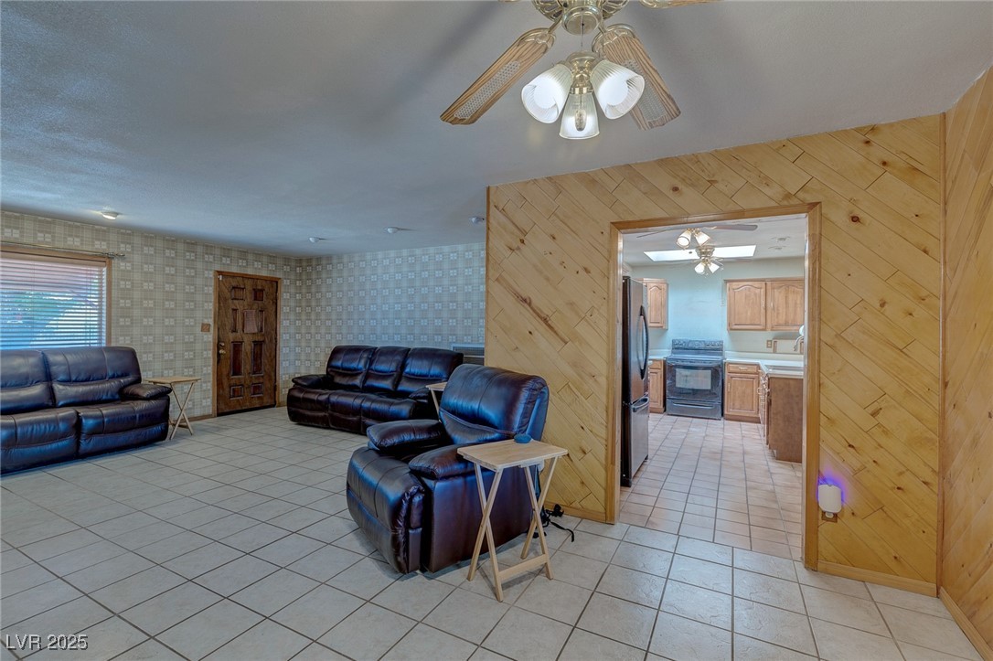 5262 Harris Avenue, Las Vegas, Nevada image 14