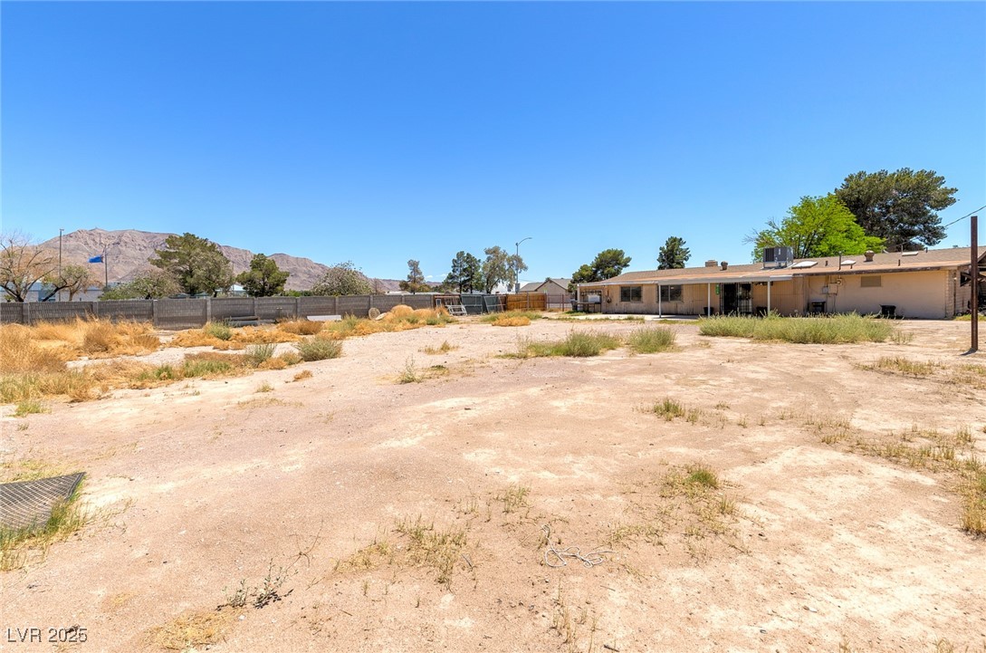 5262 Harris Avenue, Las Vegas, Nevada image 38