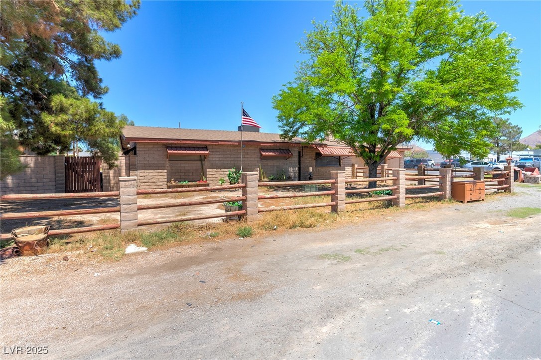 5262 Harris Avenue, Las Vegas, Nevada image 7