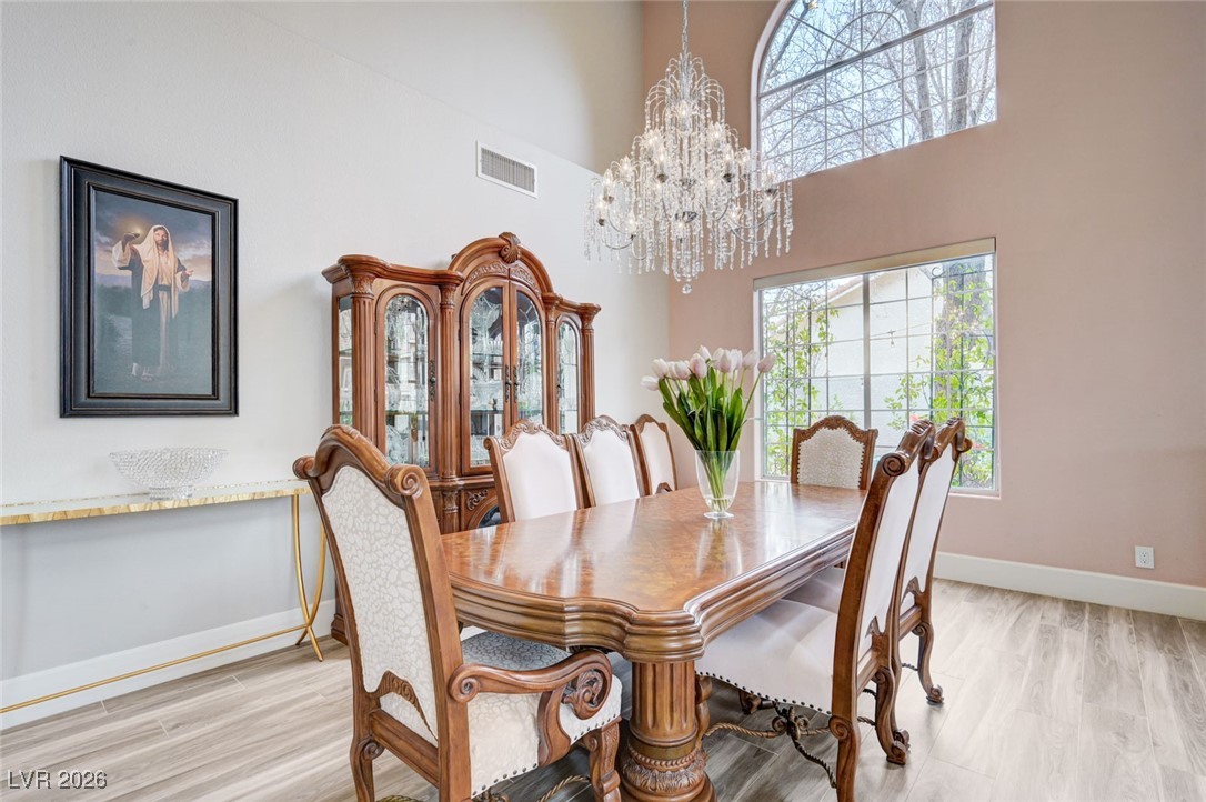 1513 Waterford Falls Avenue