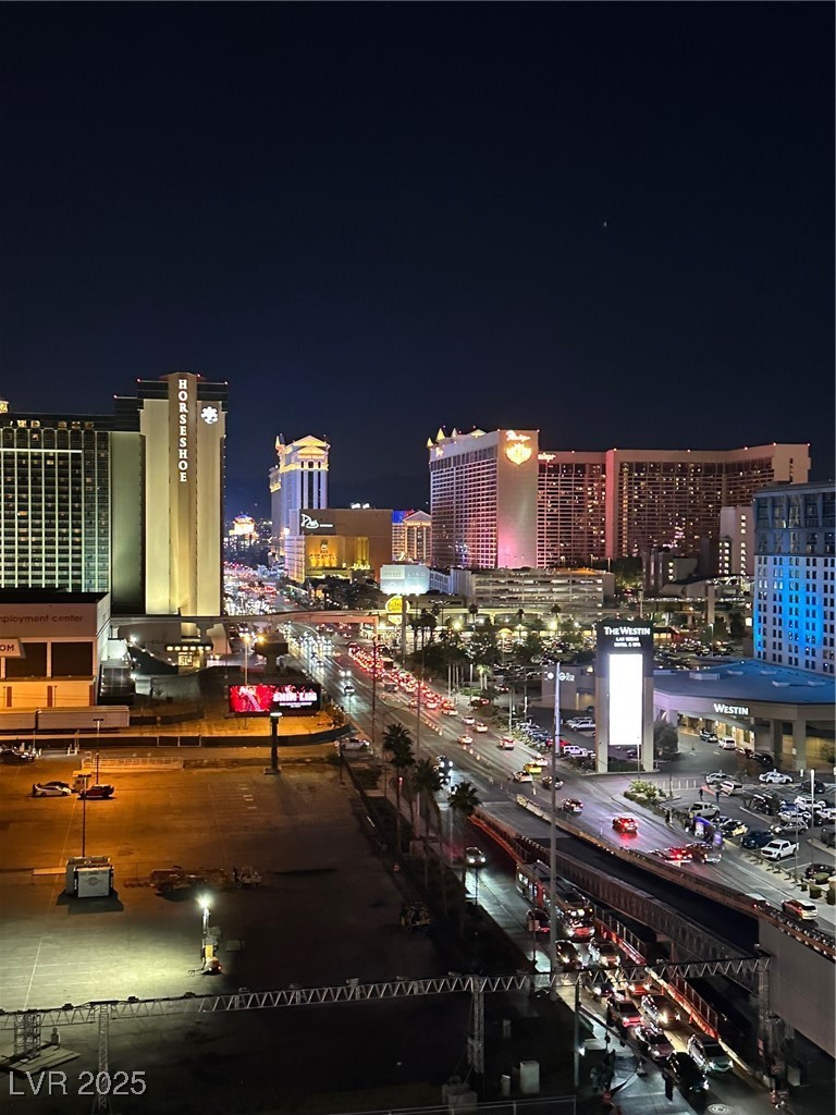 211 E Flamingo Road 1003