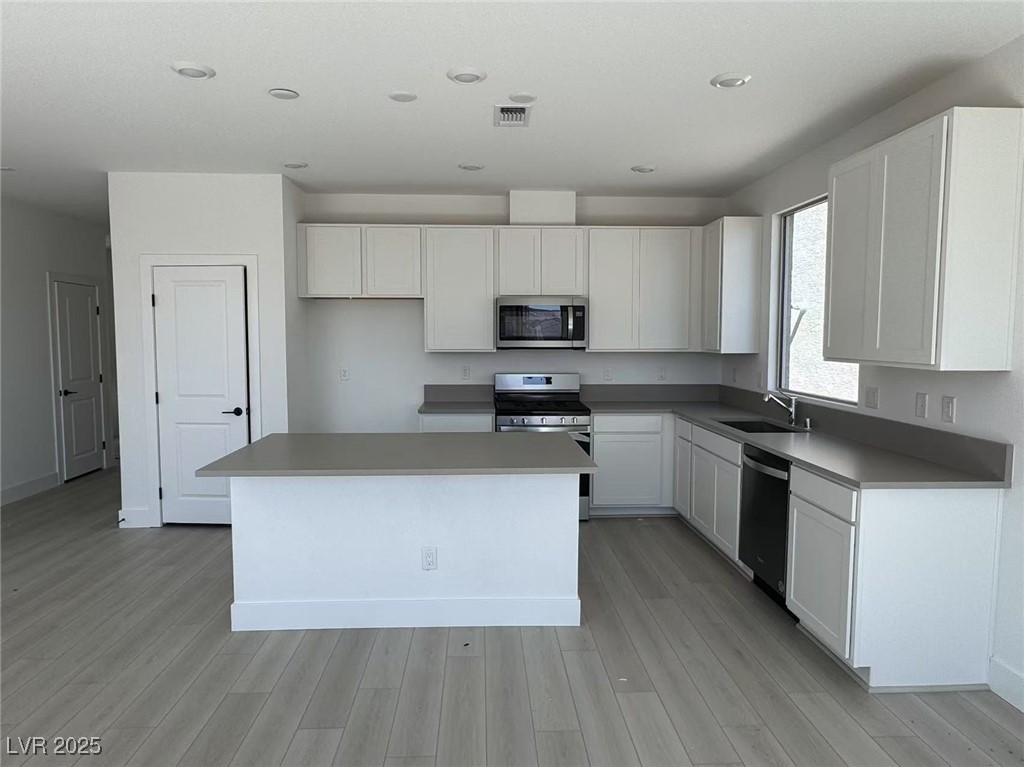 5773 Avondale Rise Way