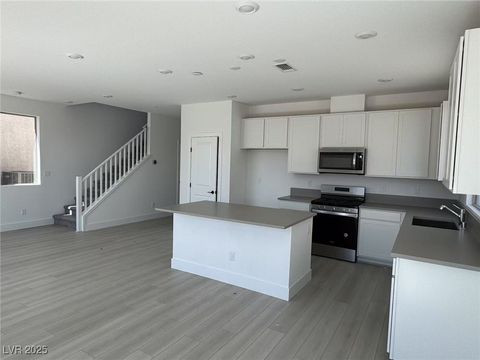 5773 Avondale Rise Way Las Vegas NV 89141