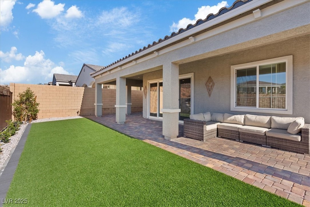 Henderson, Nevada 89011, United States, 3 Bedrooms Bedrooms, ,2 BathroomsBathrooms,Residential,Active,238669