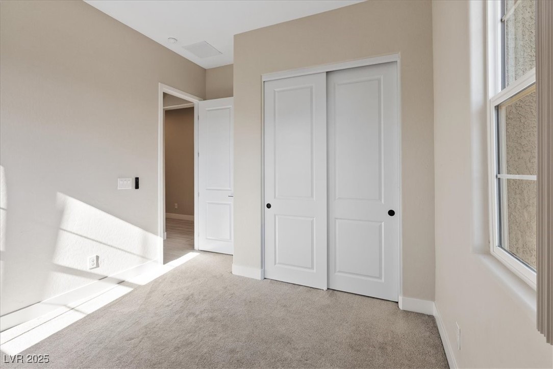 Henderson, Nevada 89011, United States, 3 Bedrooms Bedrooms, ,2 BathroomsBathrooms,Residential,Active,238669