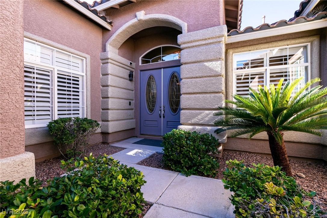 9413 Empire Rock Street