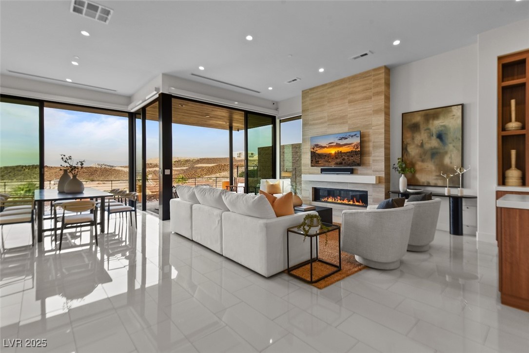 1224 Starview Peak Court