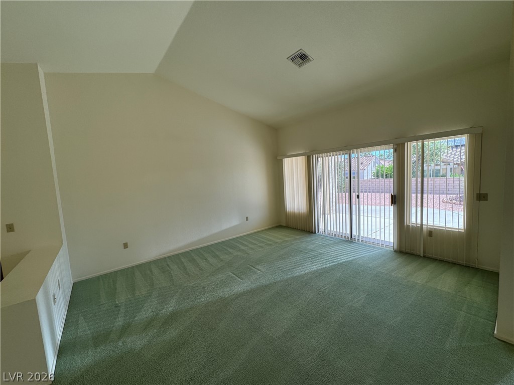 2524 Desert Glen Drive