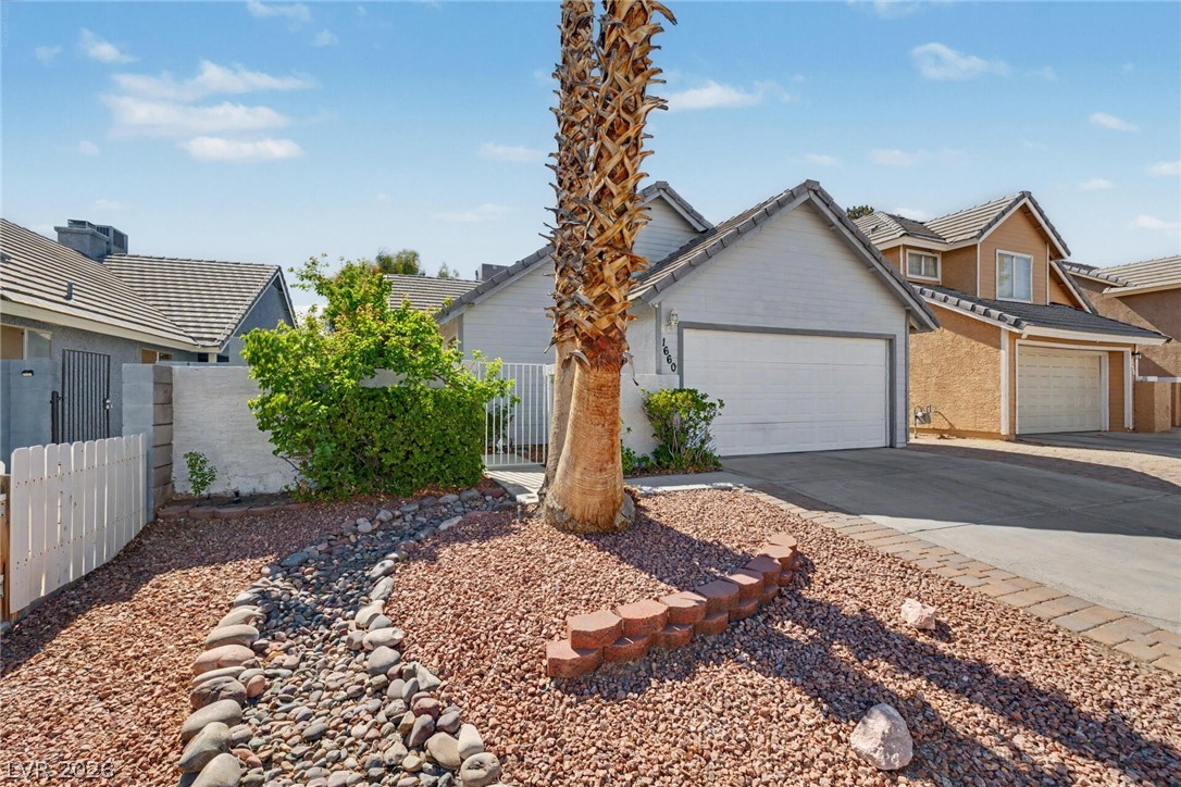 1660 Duarte Drive