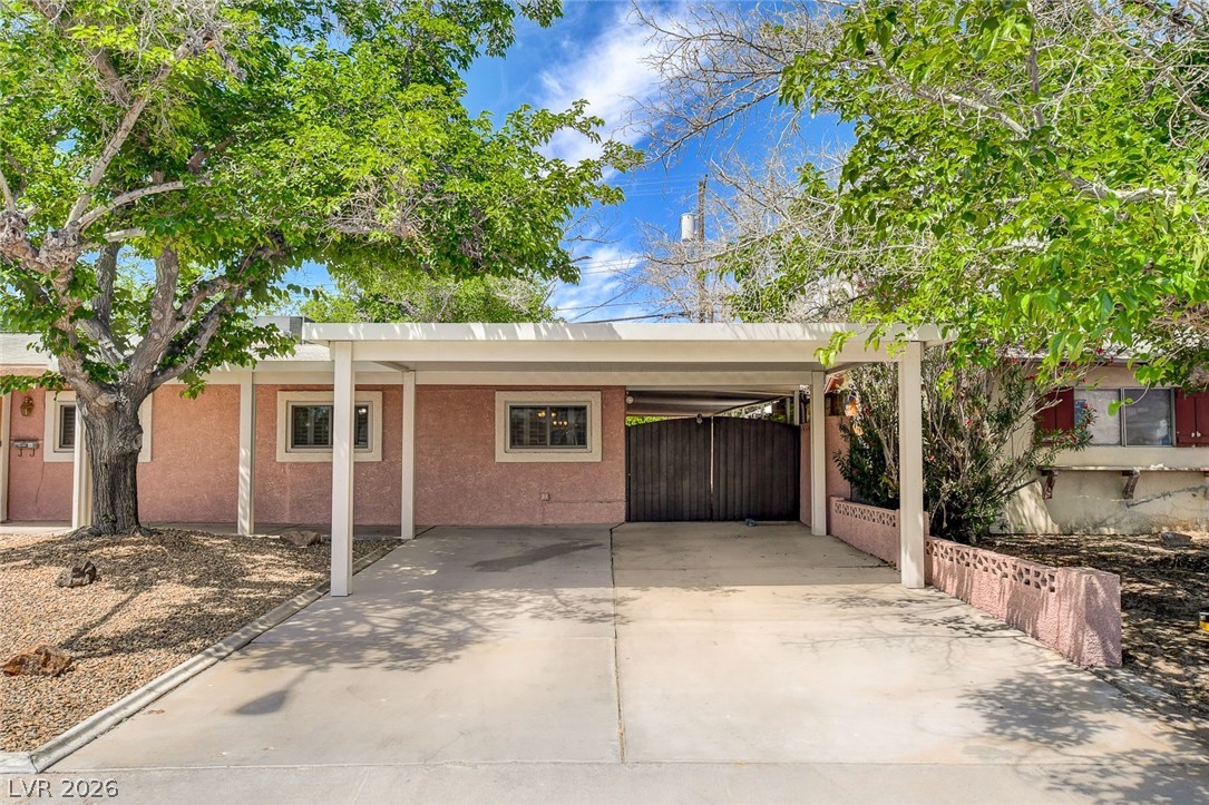 3239 Bluebird Street