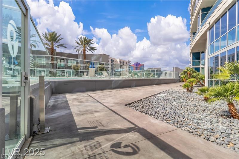 4525 Dean Martin Drive 3207
