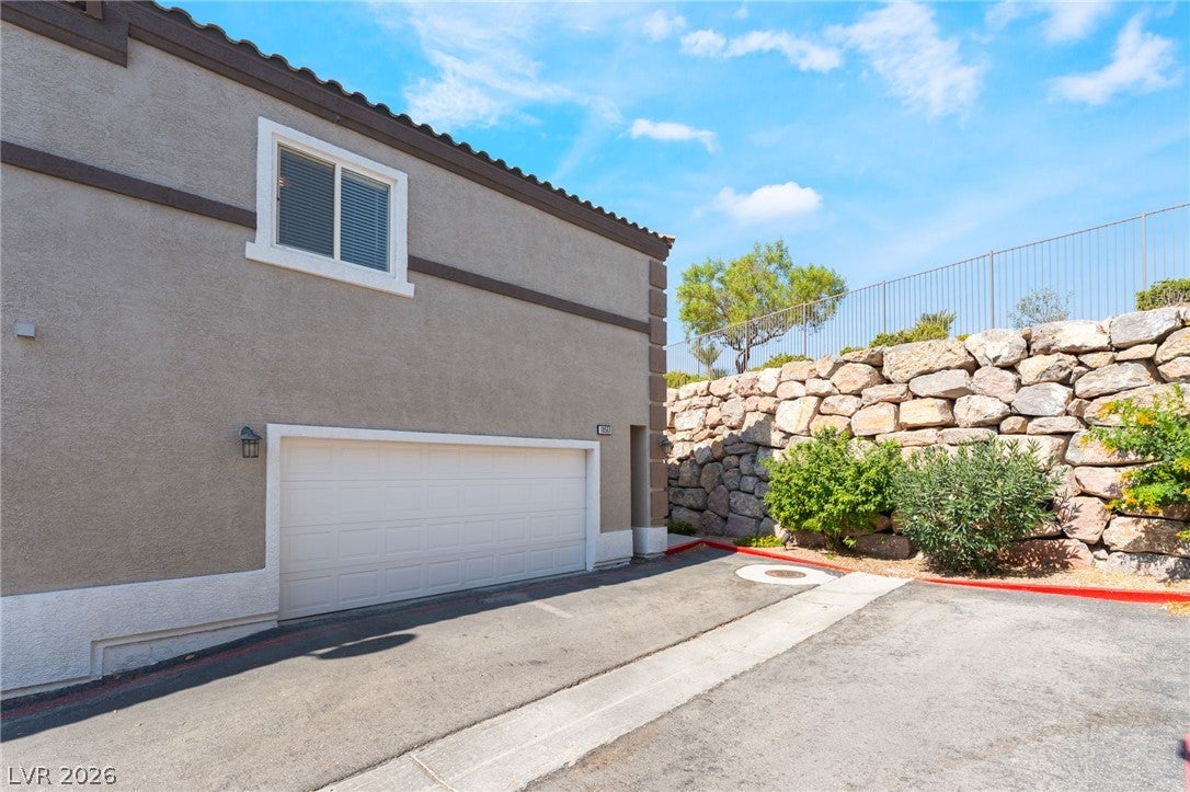 10563 GOLD SHADOW Avenue