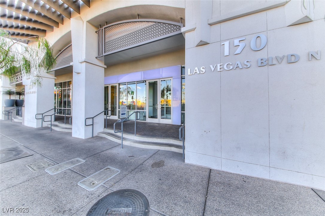 150 Las Vegas Boulevard 1115