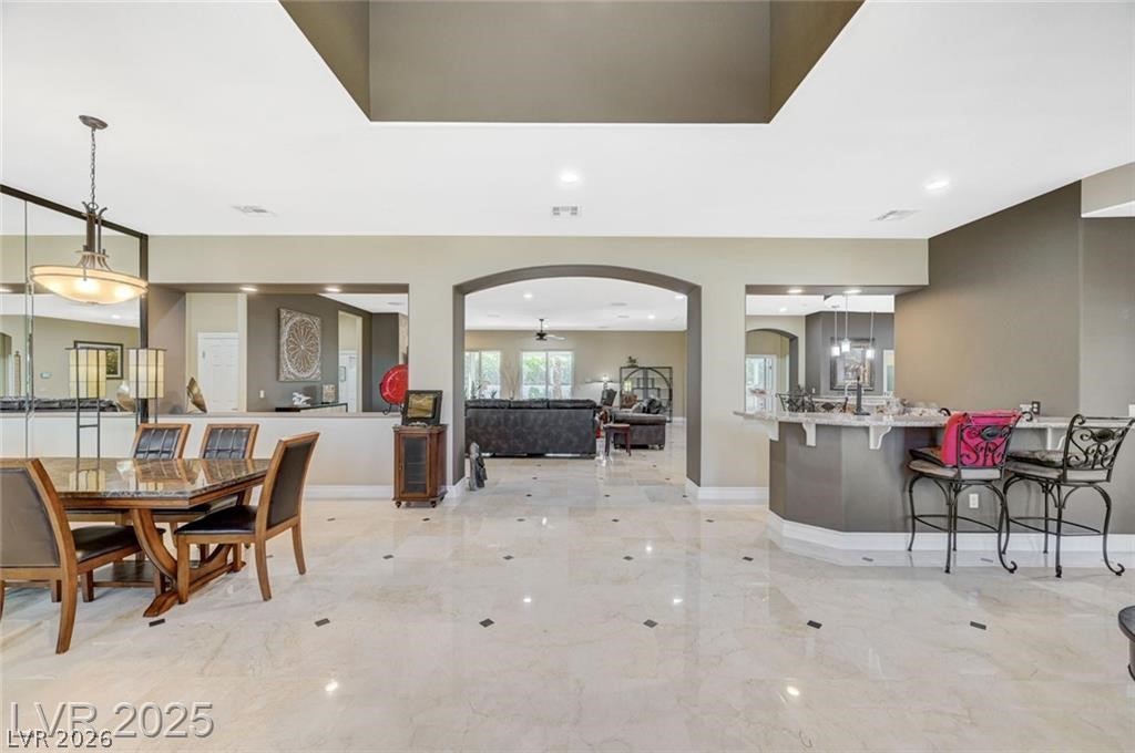 2101 Grand Island Court