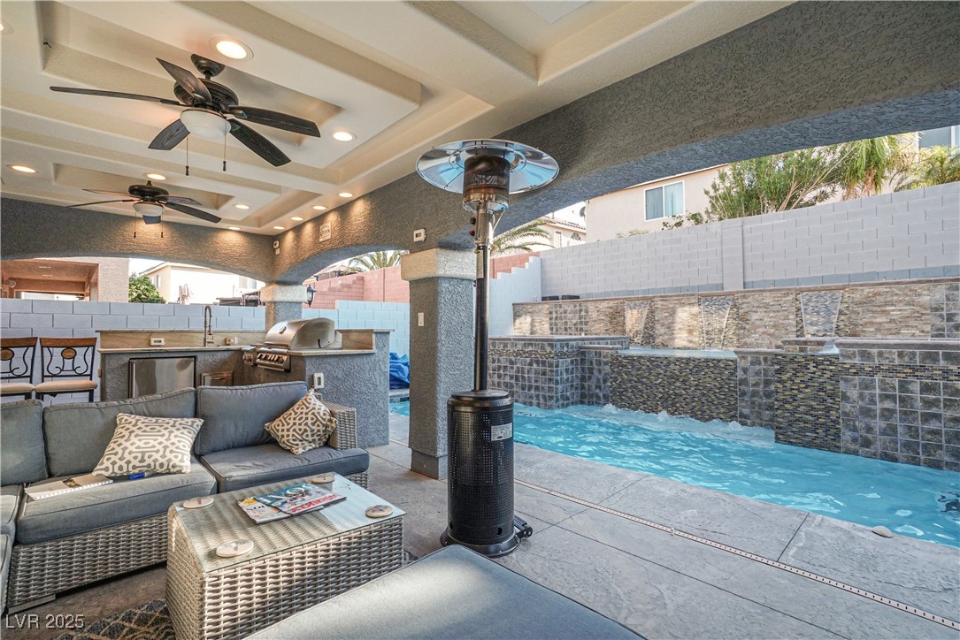 Las Vegas, Nevada 89139, United States, 5 Bedrooms Bedrooms, ,3 BathroomsBathrooms,Residential,Active,176724