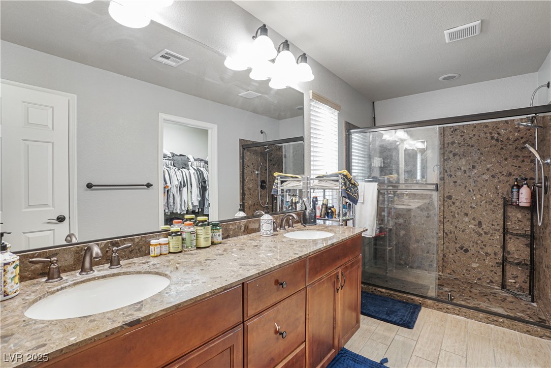 Las Vegas, Nevada 89139, United States, 5 Bedrooms Bedrooms, ,3 BathroomsBathrooms,Residential,Active,176724