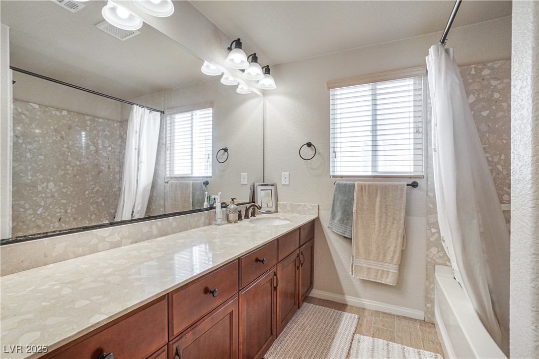 Las Vegas, Nevada 89139, United States, 5 Bedrooms Bedrooms, ,3 BathroomsBathrooms,Residential,Active,176724