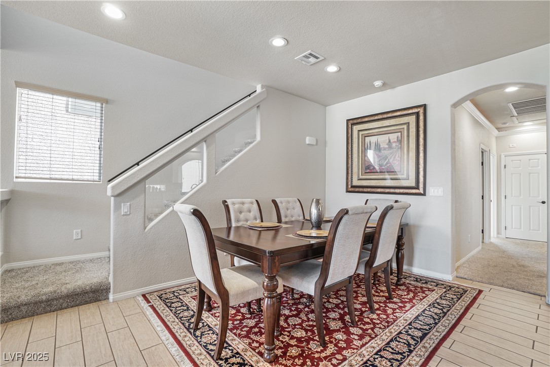 Las Vegas, Nevada 89139, United States, 5 Bedrooms Bedrooms, ,3 BathroomsBathrooms,Residential,Active,176724