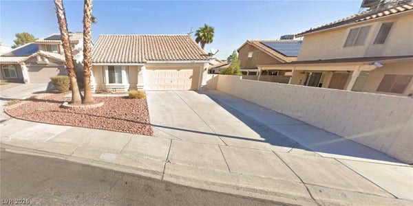 1405 LASSO CT, HENDERSON, NV 89014 - Image 37229ec01d43937d2b1e6ea97037bddb/1916842934