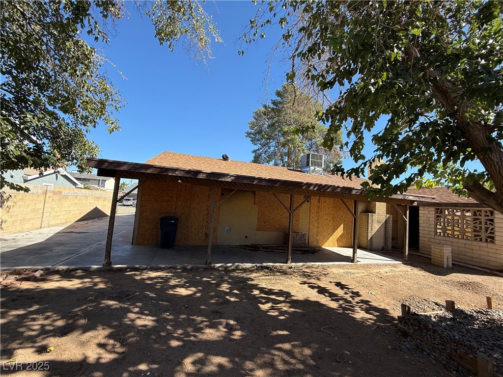 5365 Pistolera Circle