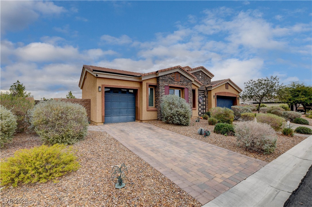 9136 Granite Knoll Ct